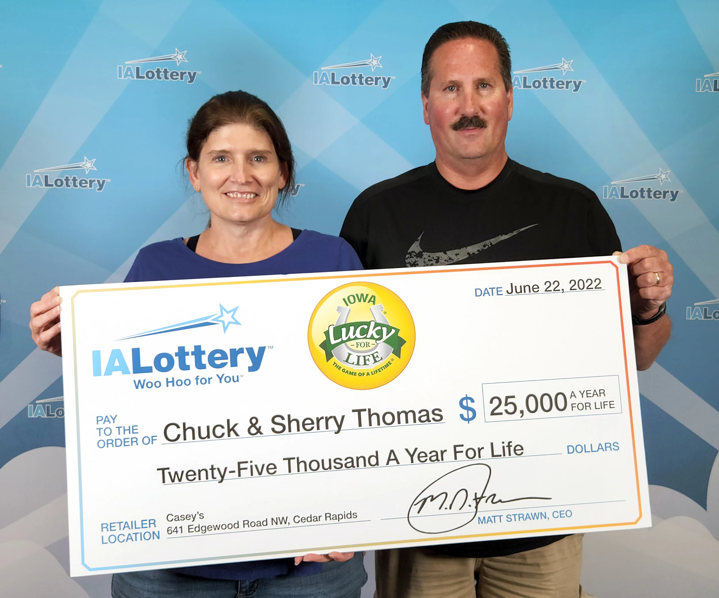 Chuck and Sherry Thomas via the Iowa Lottery