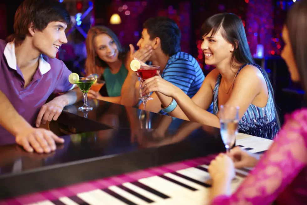 If Cedar Rapids Bars Were Cedar Rapids Girls