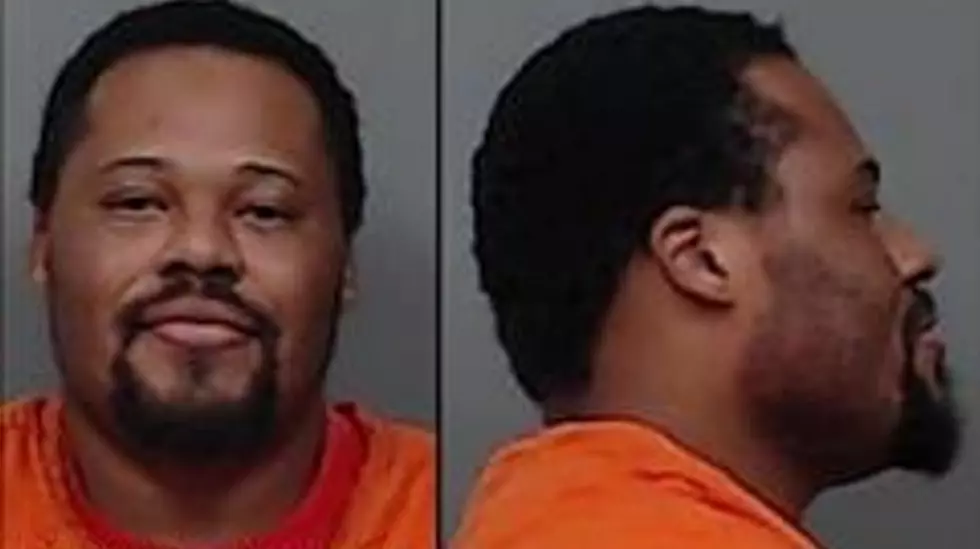 Ex Linn Mar Coach Accused of Inappropriate Pictures of Minors
