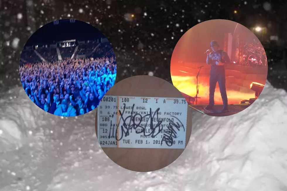 Look At When People Drove In The Most Dangerous Blizzard For A Concert In Illinois